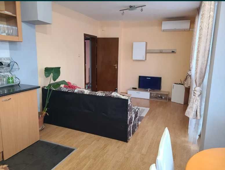 Дава се под наем Тристаен апартамент в Несебър - 85 кв.м за 650 € - Снимка #3