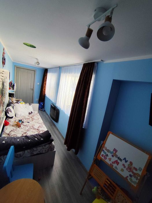 Casă mare frumoasă renovată în Battonya