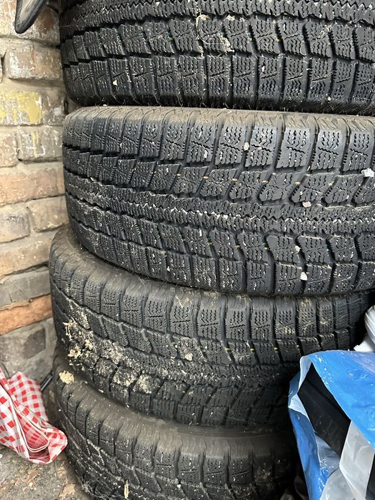 Шина NITTO размер 17