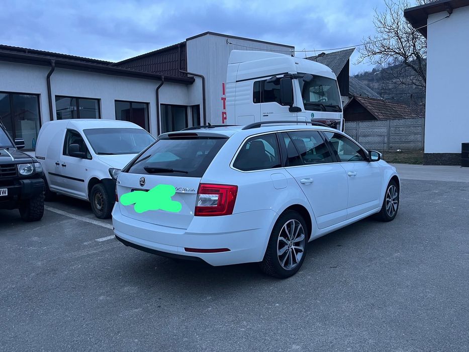 SKODA Octavia 2020 — imagine 4