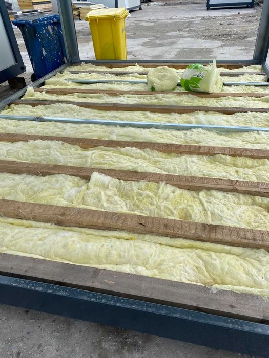 Container modular sanitar