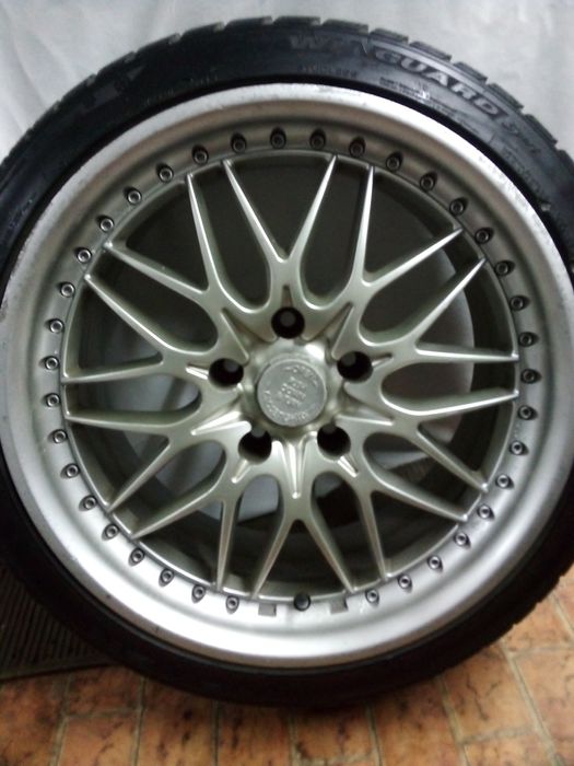 4 броя алуминиеви джанти 225 45 18 в комплект със зимни гуми за BMW