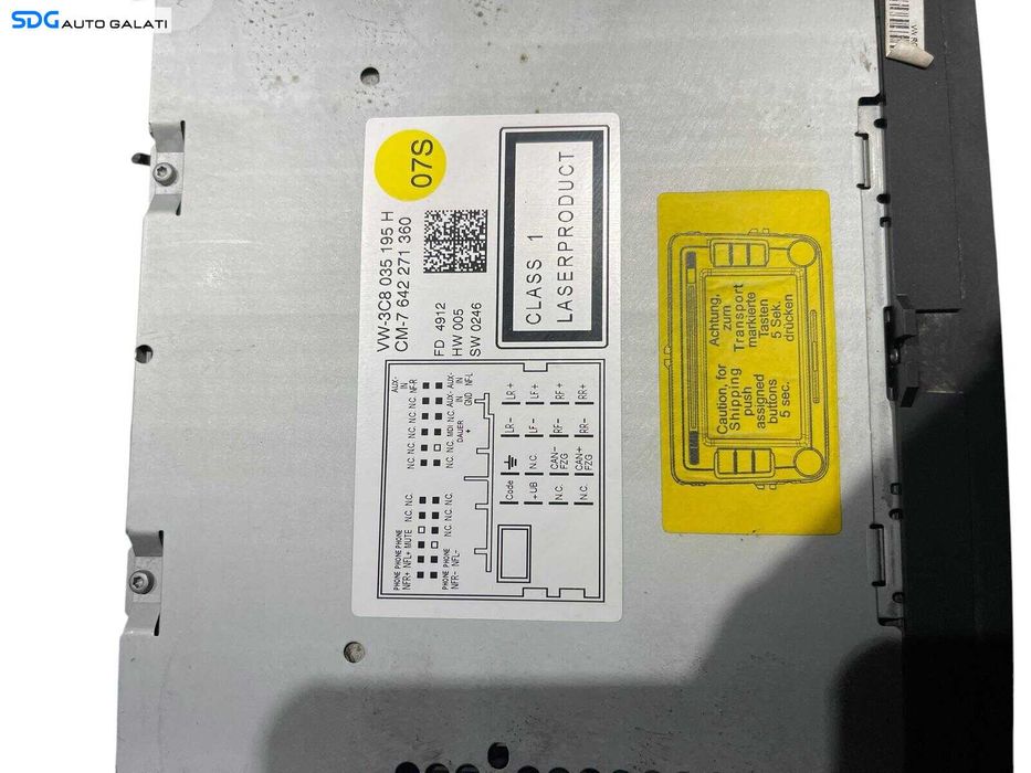 Radio CD Player Fara Safe Code Volkswagen Passat B6 2005 - 2010 Cod 3C8035195H [S0127]