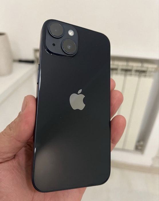 iPhone 13 de 256 GB cu 94% Bateria