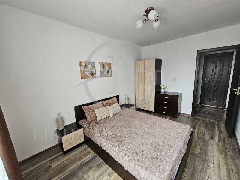 Продава се Тристаен апартамент в Пловдив, Кючук Париж - 94 кв.м за 2128 €/кв.м - Снимка #8