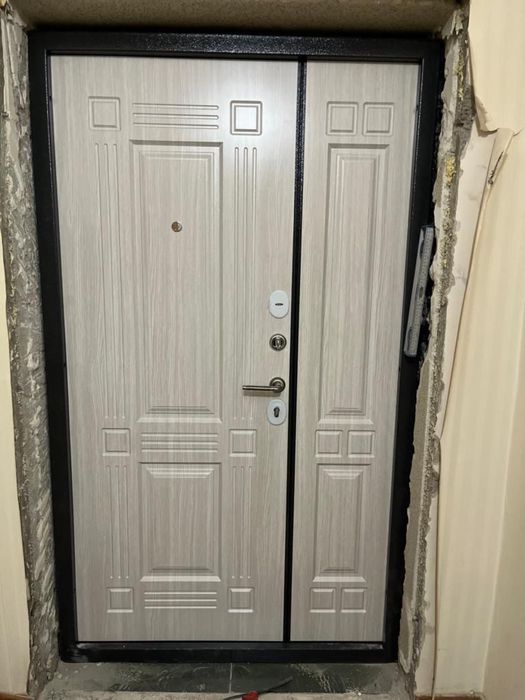 Дверь входная железная
