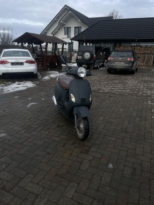 Scuter 49 cc 4 timpi cu acte