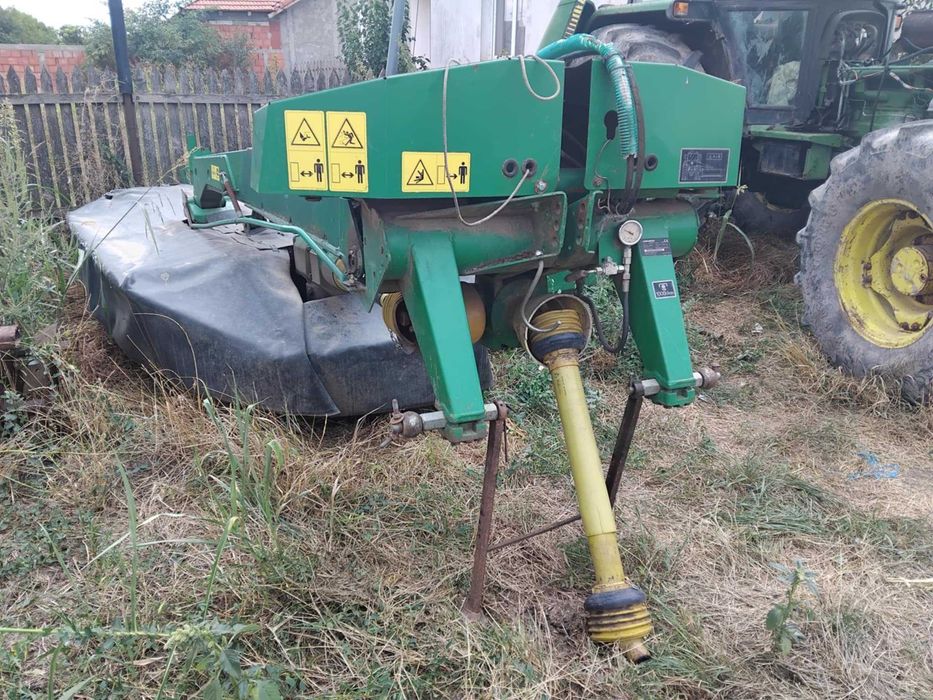 Vand cositoare john deere si combinator