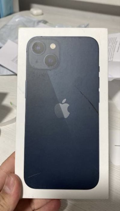 Продам айфон 13 срочно