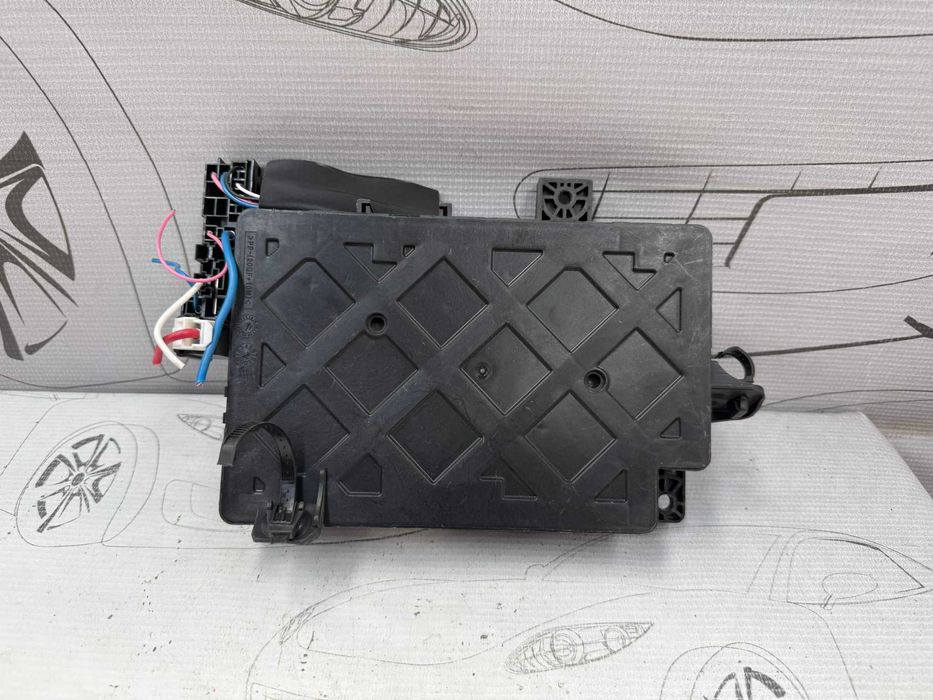 Modul electronic / ETACS / BCM / Panou siguranțe habitaclu Mitsubishi Outlander COD: 8637A885 2014 / [2013-2021] / (5D3)