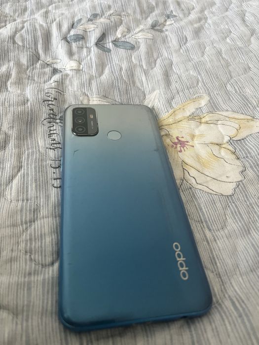 Оппо  А53 64 гб памяти
