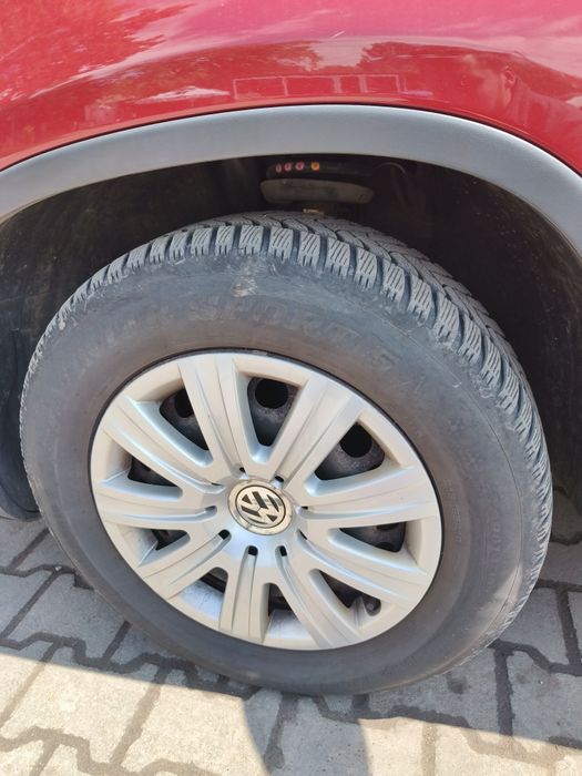 Jante tabla 16 + Cauciucuri iarna 215 65 R16 + Capace VW