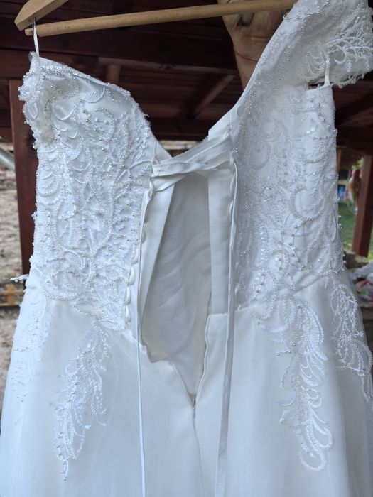 Сватбена рокля без забележки