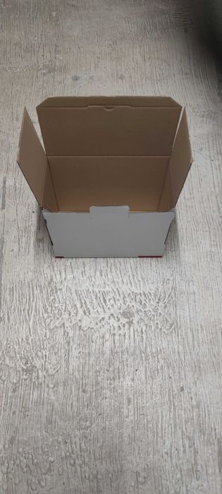 Promotie! 5 seturi (50 cutii noi) pentru arhivare, transport, ambalare colete sau depozitare. Dimensiuni: 345 x 255 x 165 mm (L x l x h)