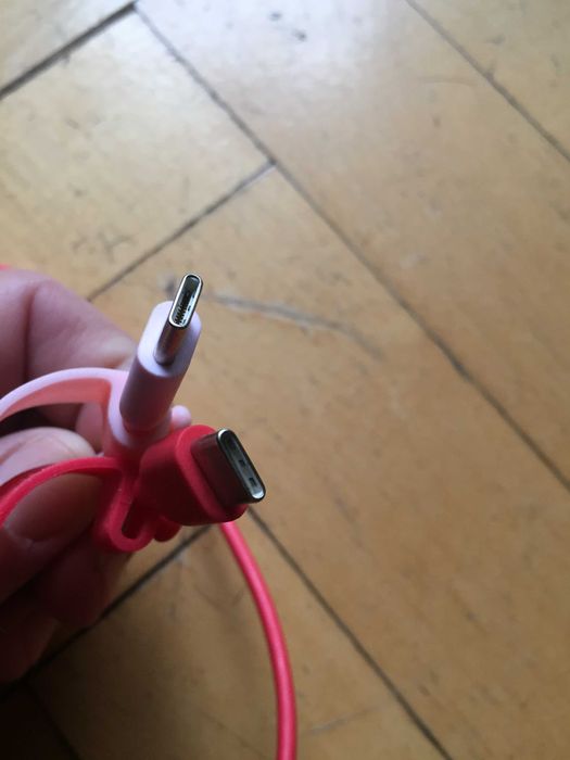 2 нови кабела за 5€ общо