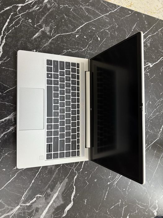Hp 445 G9 Ryzen 5-16-512