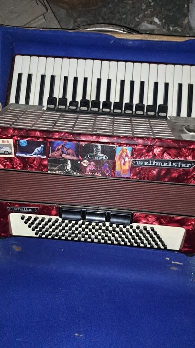 Продам аккардион в идеале велтмастер