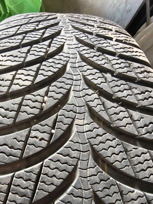 Зимни гуми 205 55 16 с джанти