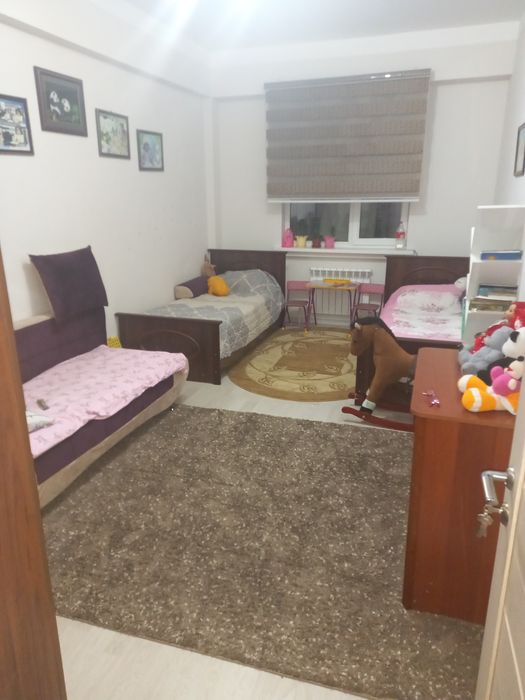 Srochna xonadon sotiladi chkalov metro tomonda