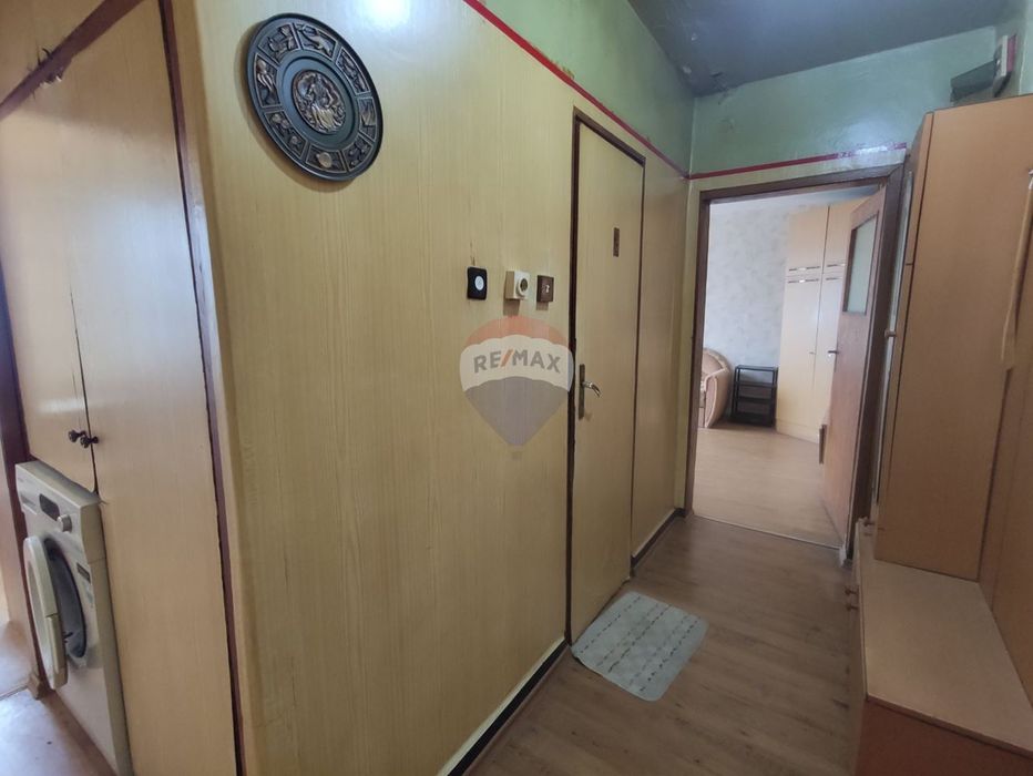 Продава се Двустаен апартамент в Варна, Младост 1 - 61 кв.м за 1212 €/кв.м - Снимка #11