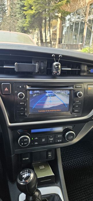 Тойота Аурис 2.0 ,6300евро