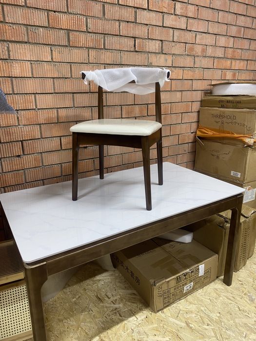 Продам стол со стульями