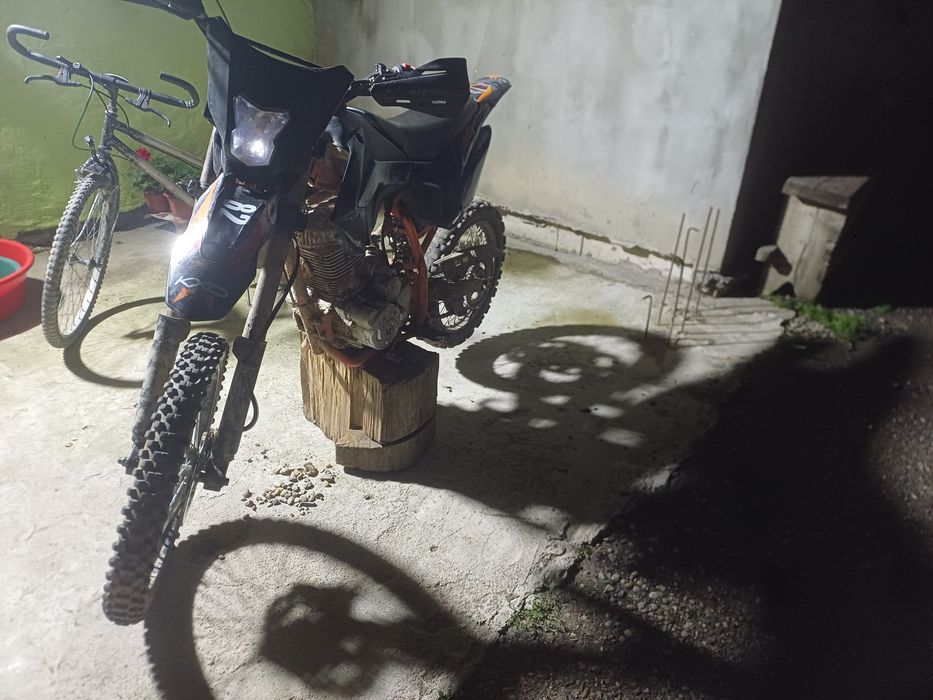 Moto cros kxd 200
