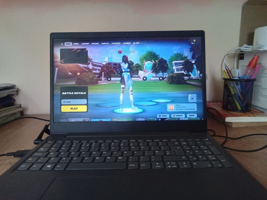 Laptop lenovo nou. Dau și schimburi