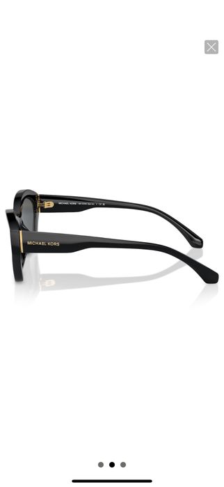 Ochelarii de vanzare