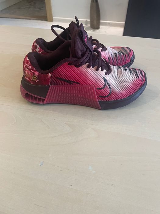 Nike дамски маратонки