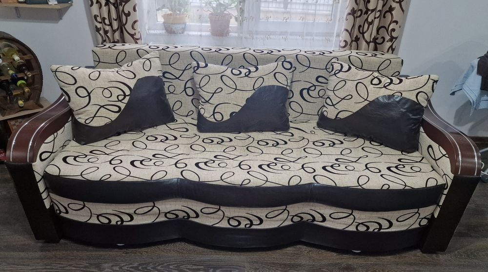 Canapea extensibilă