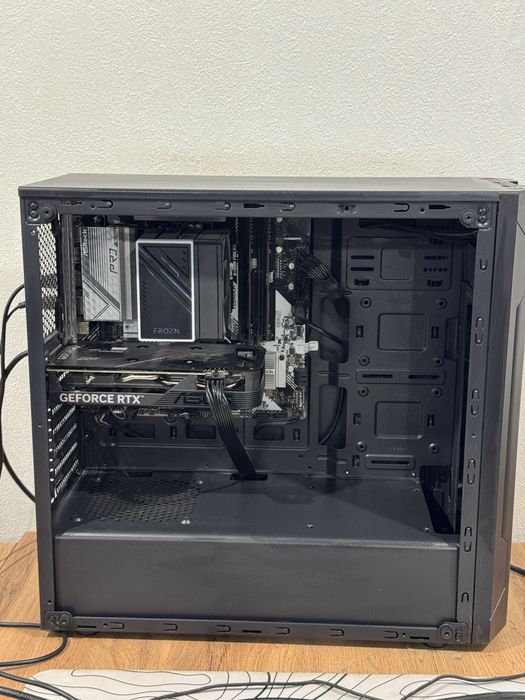 Срочна продам мощный компьютер