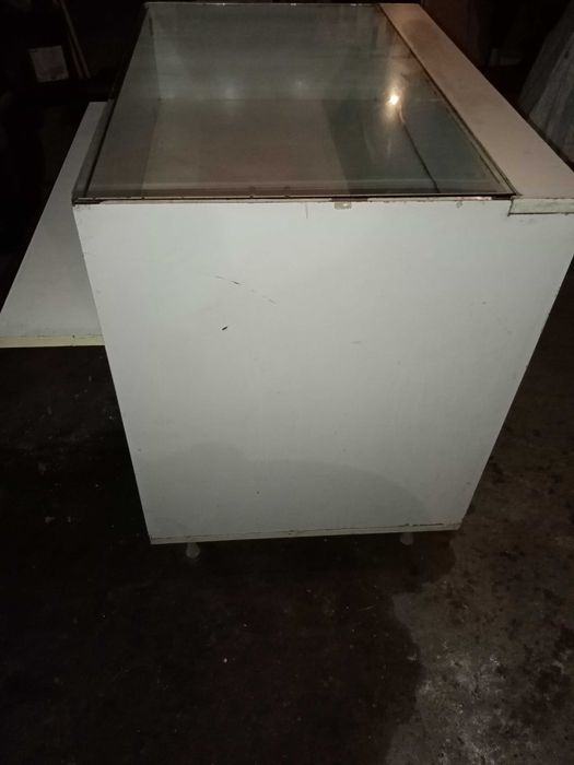 Щендер за магазин