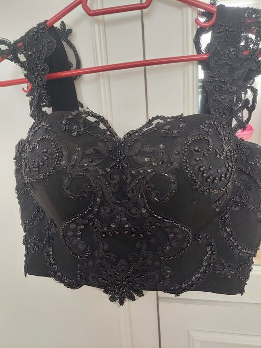 Официално бюстие М