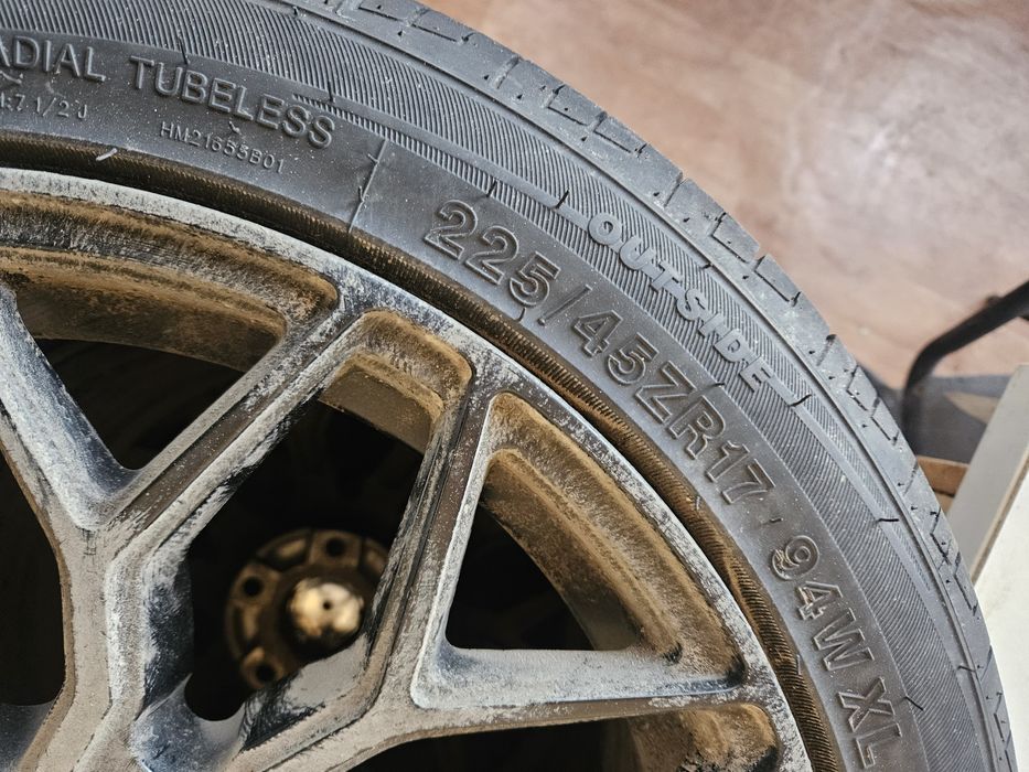 Диски с резиной в отличном состоянии