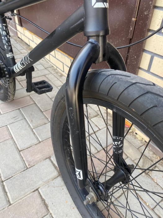 Велосипед bmx kink