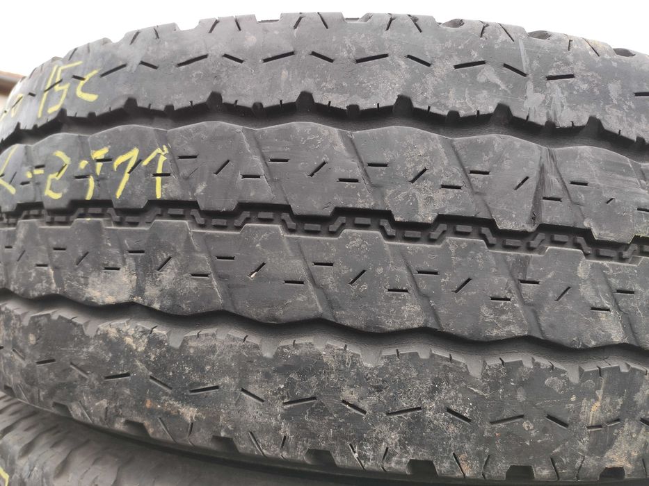 4бр Летни гуми 215 70 15 С - Bridgestone