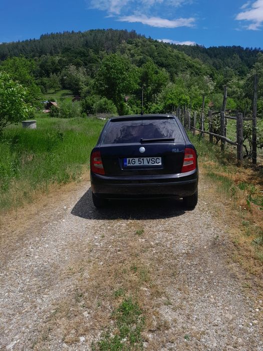Vand skoda an 2004 , benzina și gaz