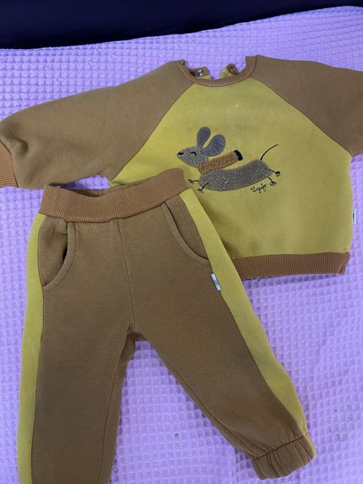 Продам костюмы детские