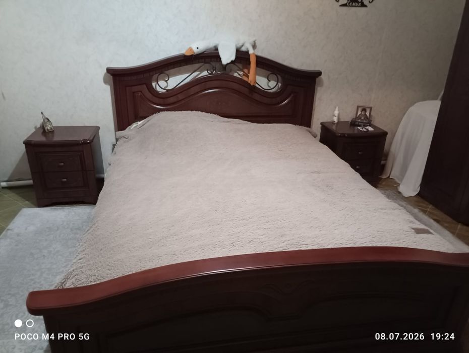 Спальный гарнитур