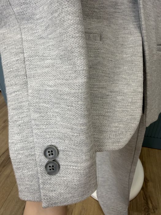 Костюм Zara на мальчика 140