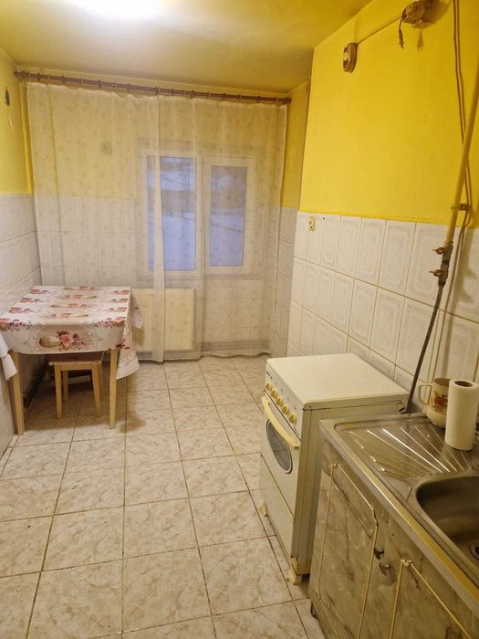 Apartament 3 camere Petrila