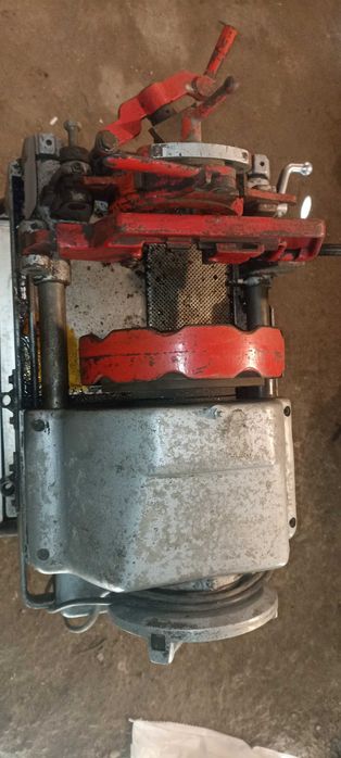 Машина за нарязване на резби струг ротенбергер rothenberger до 3" цола