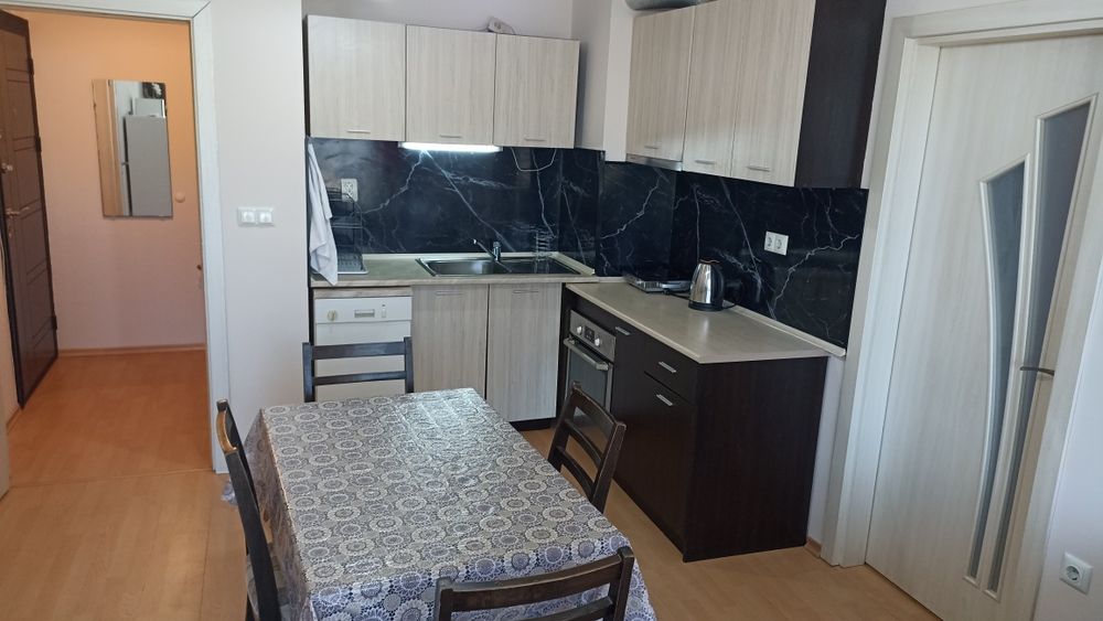 Продава се Тристаен апартамент в Варна, Бриз - 73 кв.м за 1293 €/кв.м - Снимка #2