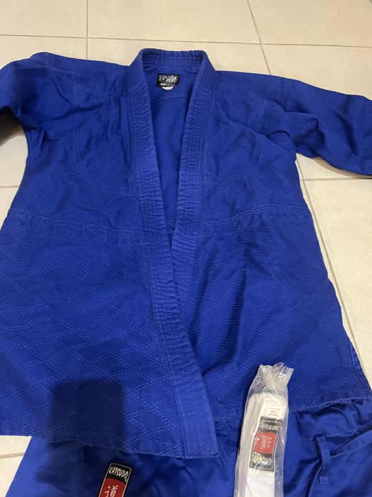 Продавам кимоно KATSUDO, размер 5 (180 см), синьо, 100% памук