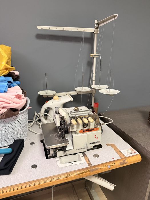 Професионални шевни машини - права, оверлог и покривна