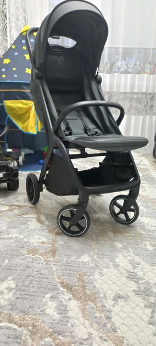 Продам детскую коляску