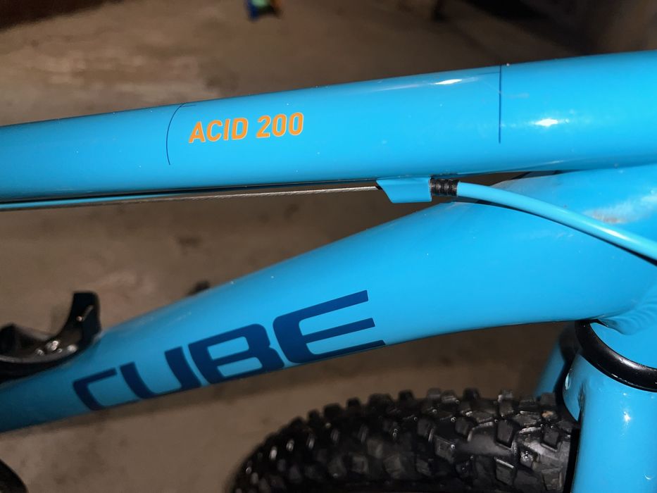 Vânzare bicicleta CUBE culoare Blue, star foarte buna