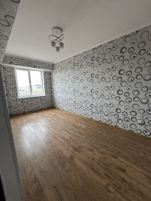 Гулистон ш. Квартира продается 3.3.6  90 кв.