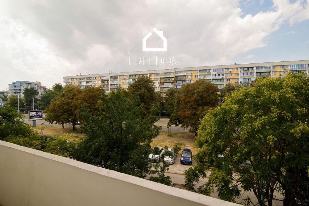 Дава се под наем Двустаен апартамент в Варна, Чайка - 62 кв.м за 770 € - Снимка #11